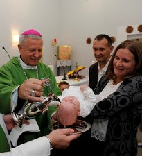 Biskup Gorski krstio sedmo dijete obitelji Jelčić
